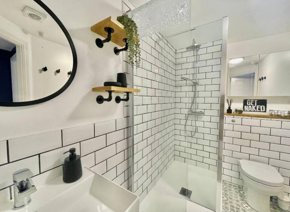 Lovely 2-Bedroom Bristol Apartment. Free Parking. Extérieur photo
